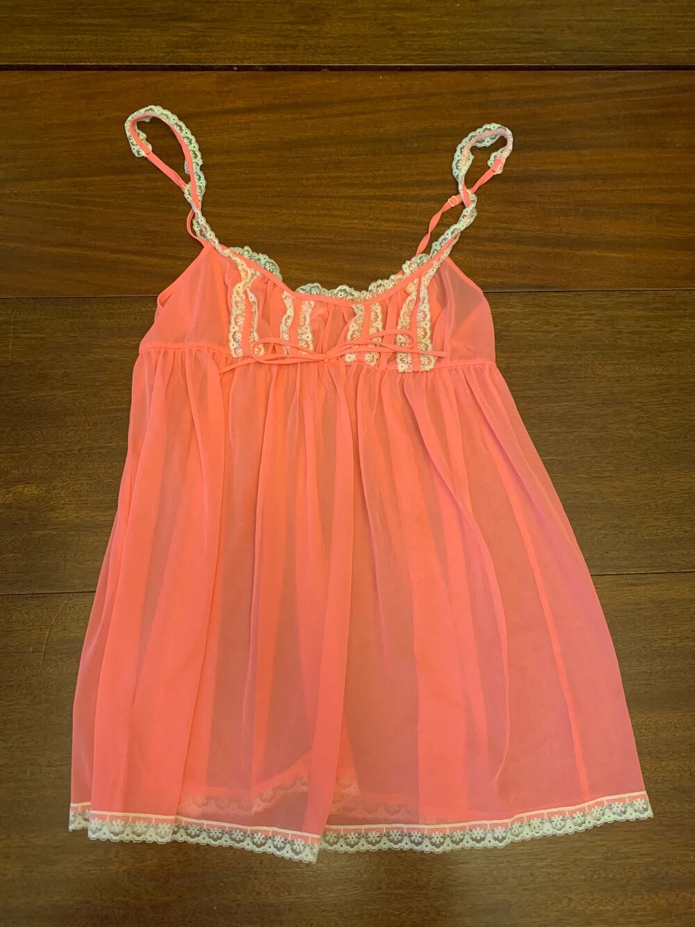 Victoria's Secret Y2K vintage Coral Sheer Lace Babydoll Chemise
